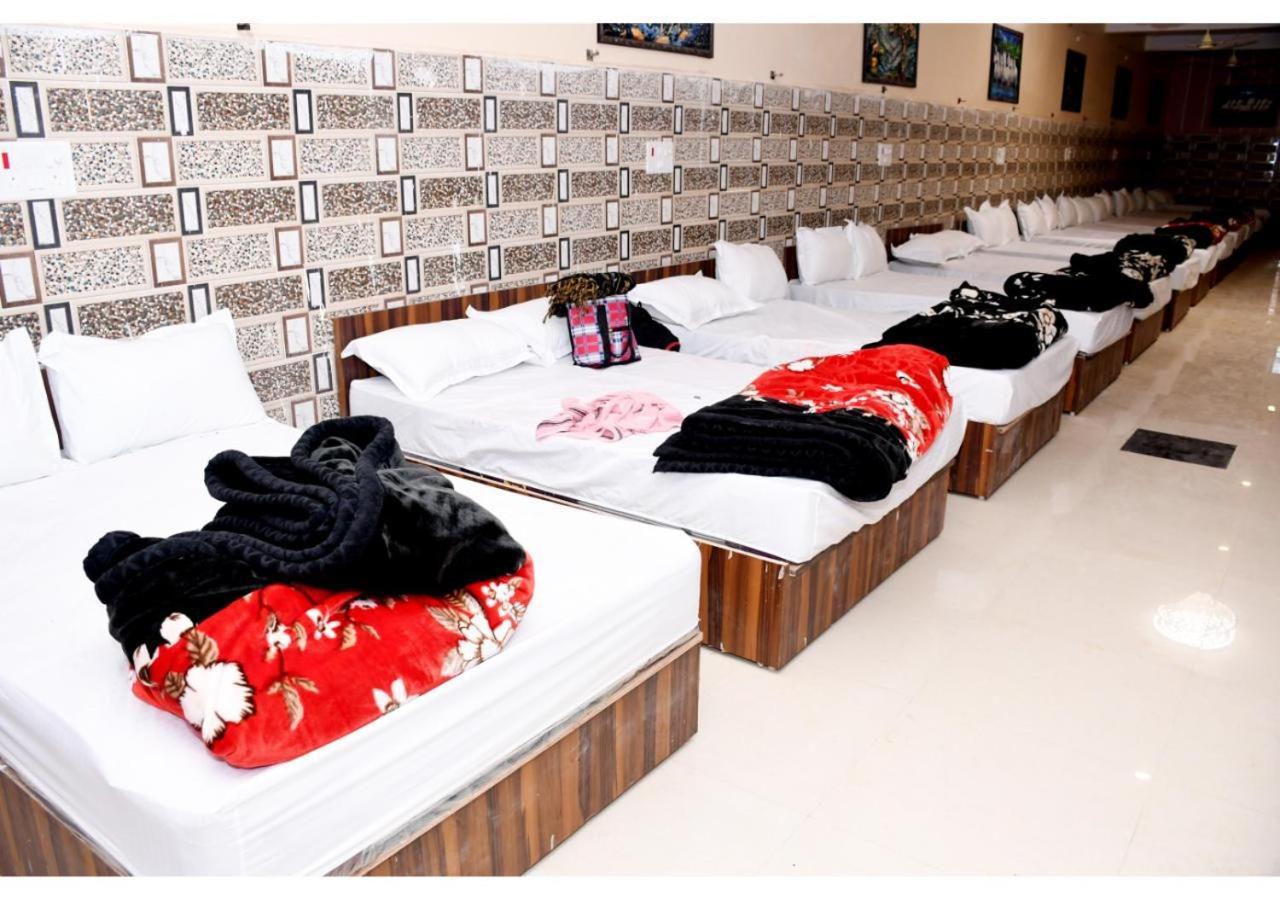 Tirupati Balaji Inn Bageshwar Dham Basari Экстерьер фото
