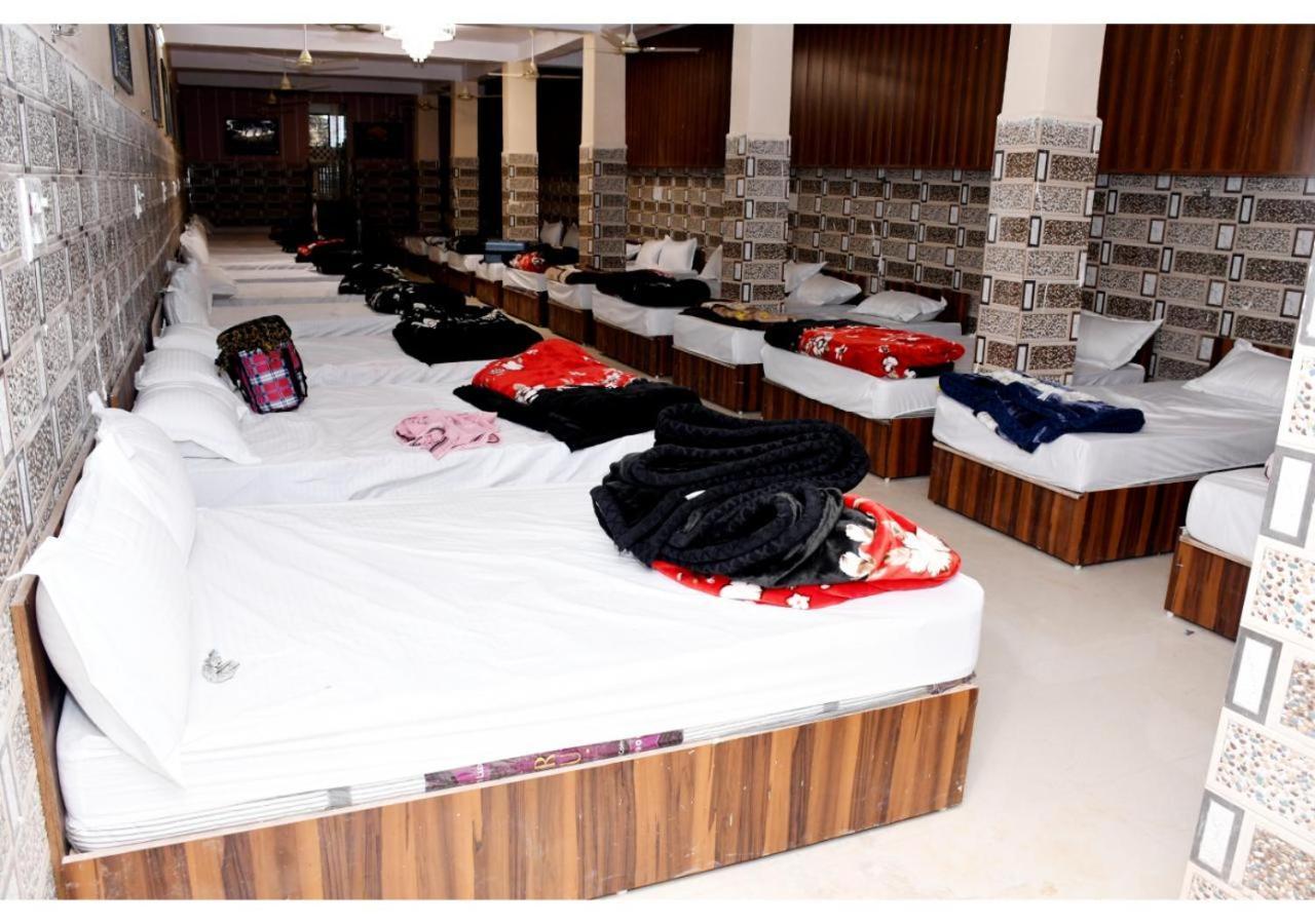 Tirupati Balaji Inn Bageshwar Dham Basari Экстерьер фото